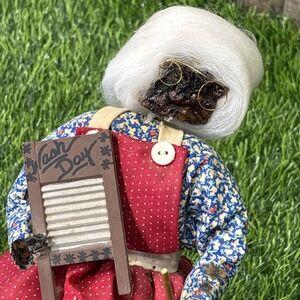 Vintage Handcrafted Applehead Doll Folk Art Dried Apple Face Wooden Base